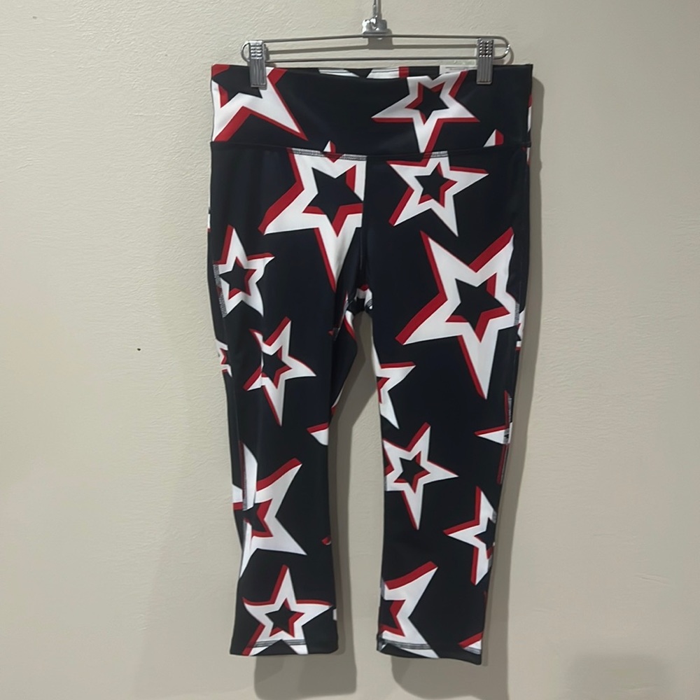 Xersion Black Red White Star-Print Leggings